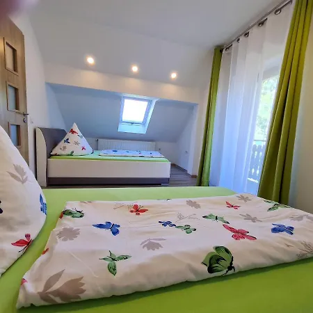 Apartmán Ferien- Und Businesswohnung Sonnentor Dreilaendereck Im Zweiten Stock