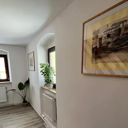 Ferien- Und Businesswohnung Sonnentor Dreilaendereck Im Zweiten Stock *