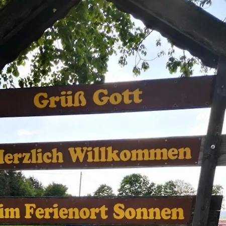 Ferien- Und Businesswohnung Sonnentor Dreilaendereck Im Zweiten Stock *
