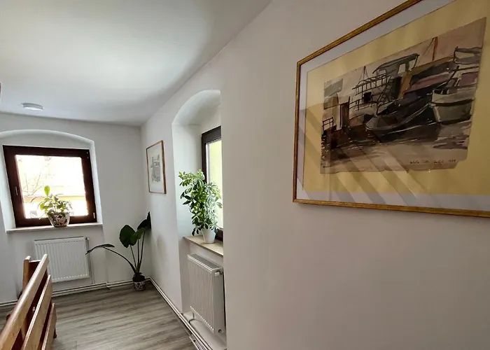 Ferien- Und Businesswohnung Sonnentor Dreilaendereck Im Zweiten Stock *