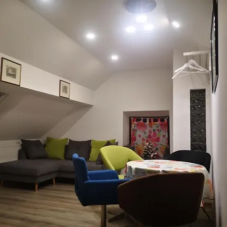 Ferien- Und Businesswohnung Sonnentor Dreilaendereck Im Zweiten Stock