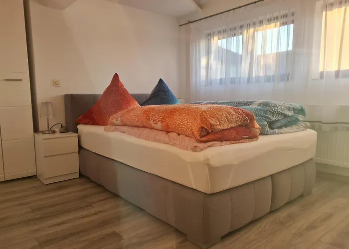דירה Ferien- Und Businesswohnung Sonnentor Dreilaendereck Im Zweiten Stock *