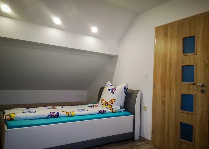 Ferien- Und Businesswohnung Sonnentor Dreilaendereck Im Zweiten Stock * Sonnen